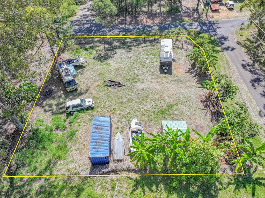 16 Regal St, Russell Island, QLD 4184