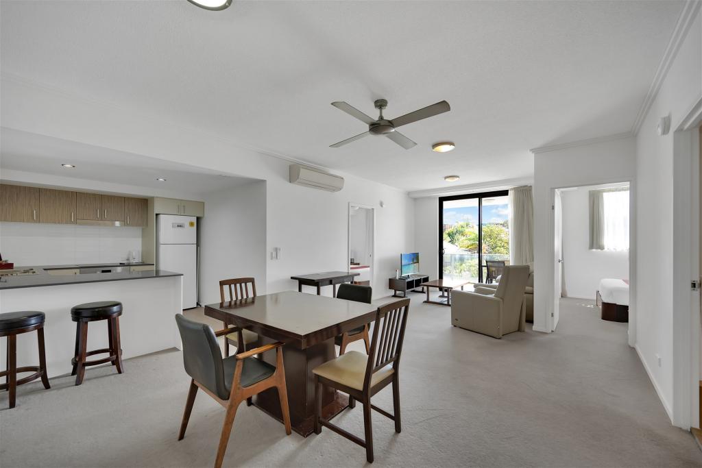 407/52 OAKA LANE, GLADSTONE CENTRAL, QLD 4680