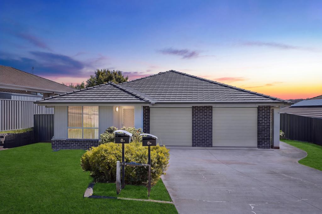 8 Creswell St, Wadalba, NSW 2259