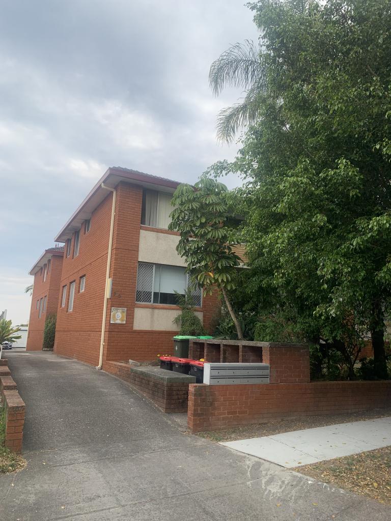 7/30 Phillip St, Roselands, NSW 2196