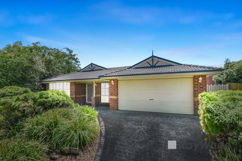 16 Ganaway Dr, Berwick, VIC 3806