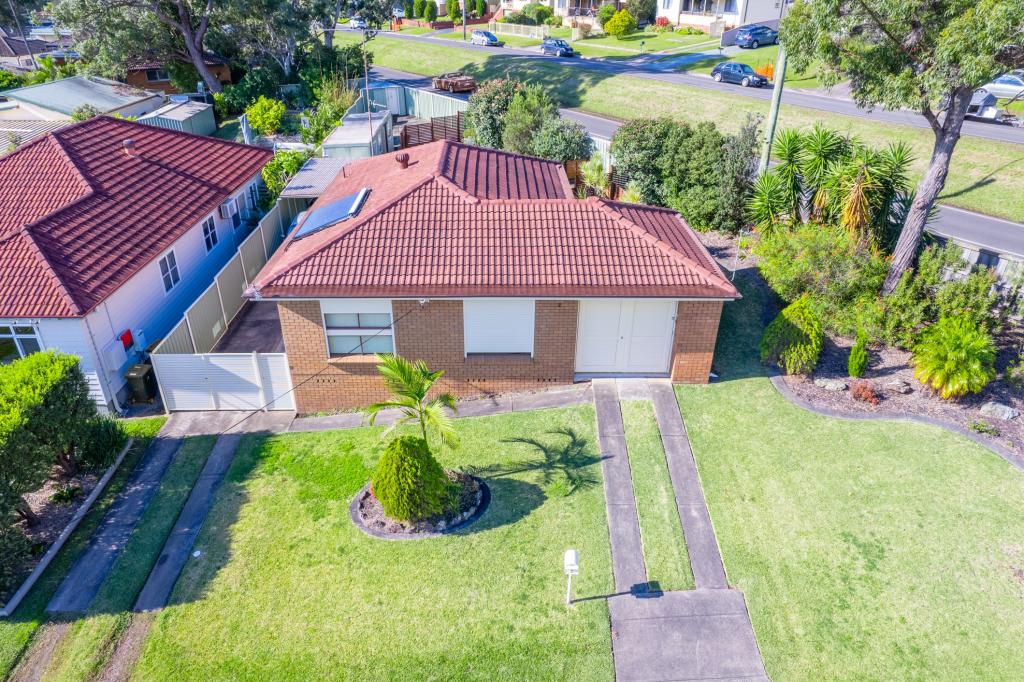 2 Gordon Ave, Oak Flats, NSW 2529