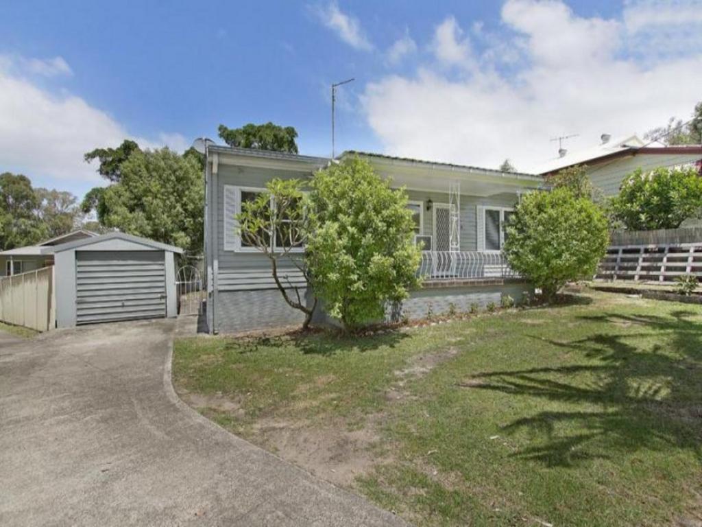 4 Teralba St, Fassifern, NSW 2283