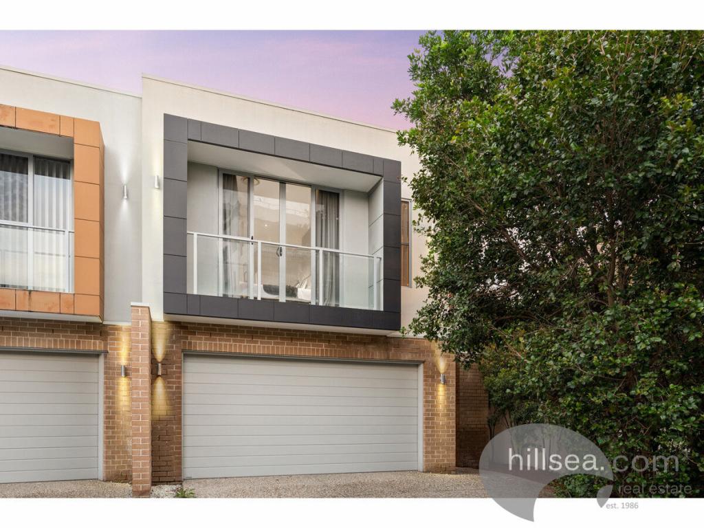 2/8 Compass Dr, Biggera Waters, QLD 4216