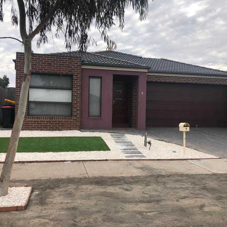 9 Burswood Cct, Harkness, VIC 3337
