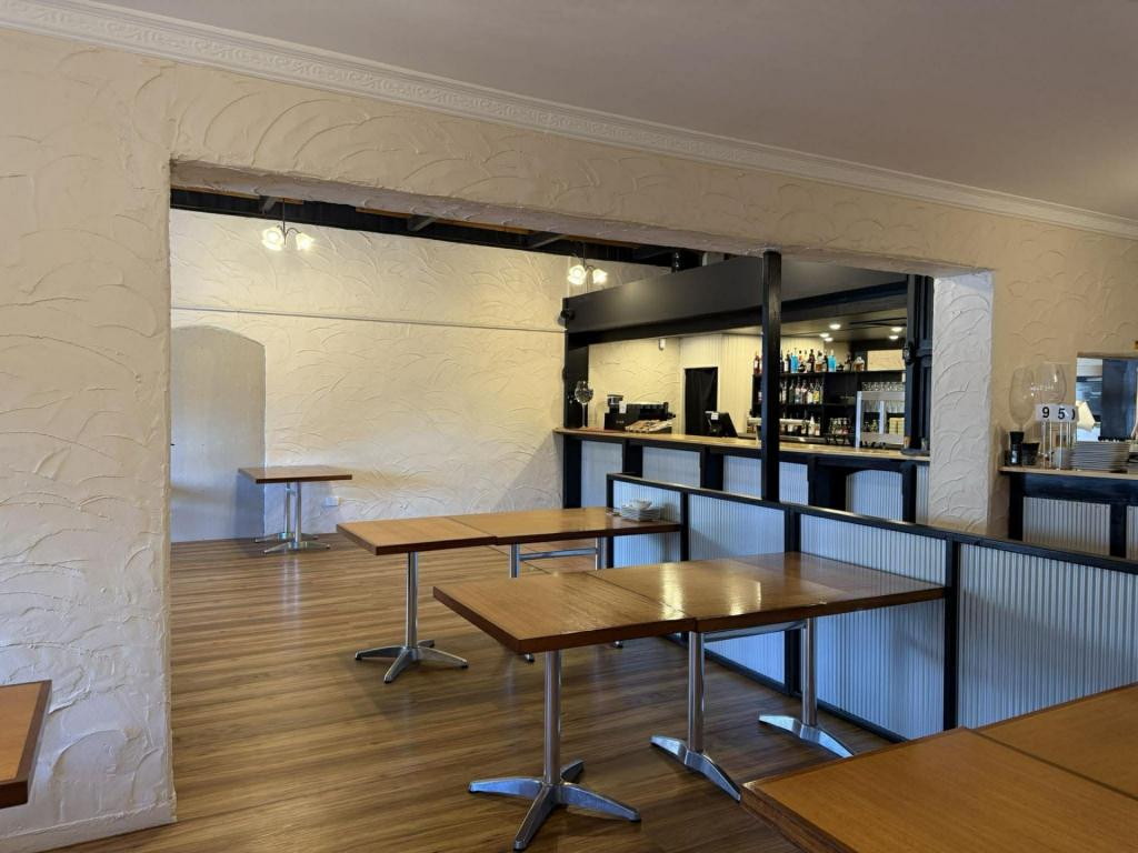 10 Queen St, Williamstown, SA 5351
