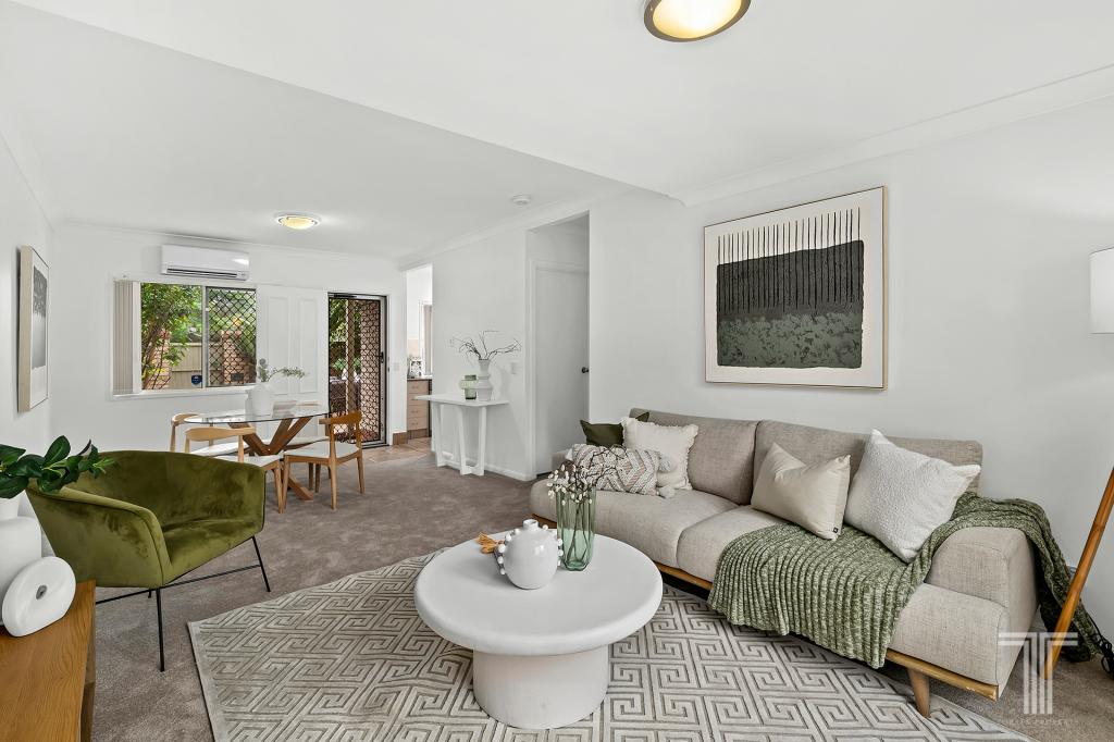 2/180 Seville Rd, Holland Park, QLD 4121