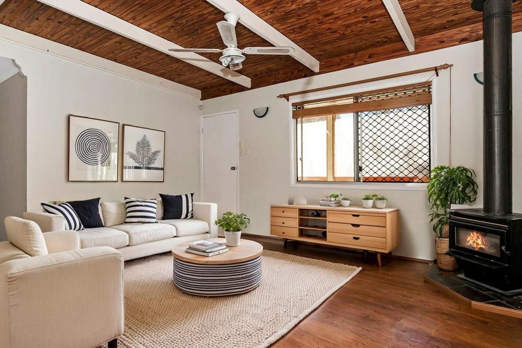 7 Rhodes St, Loganlea, QLD 4131