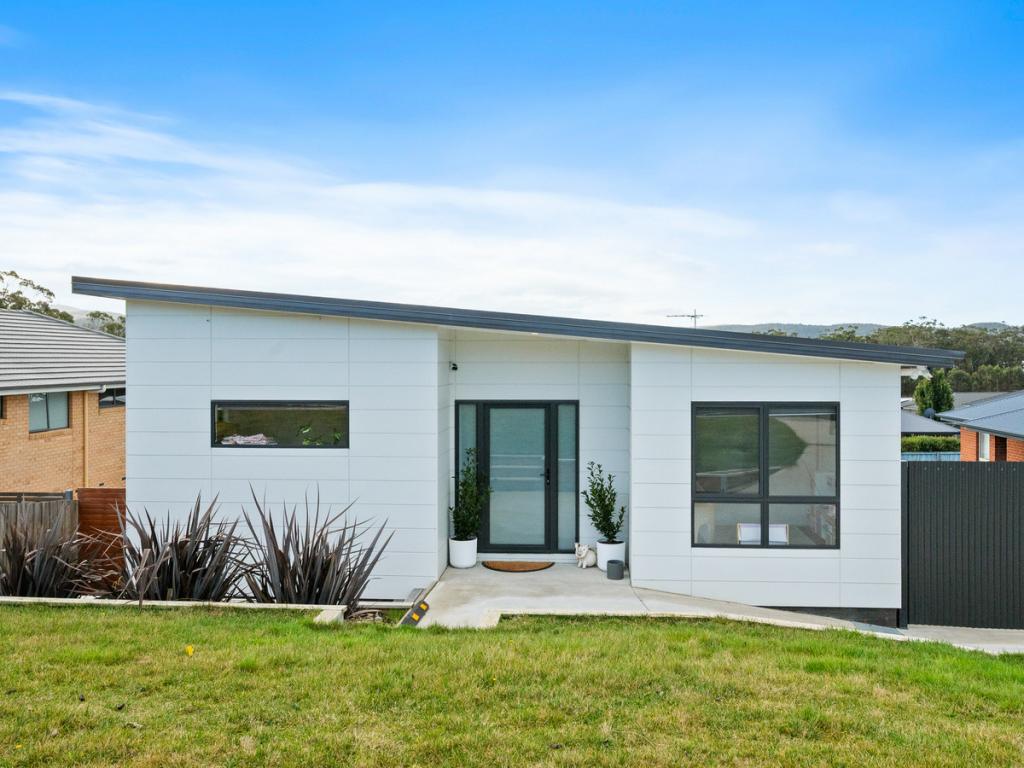 6 Henwood Dr, Kingston, TAS 7050