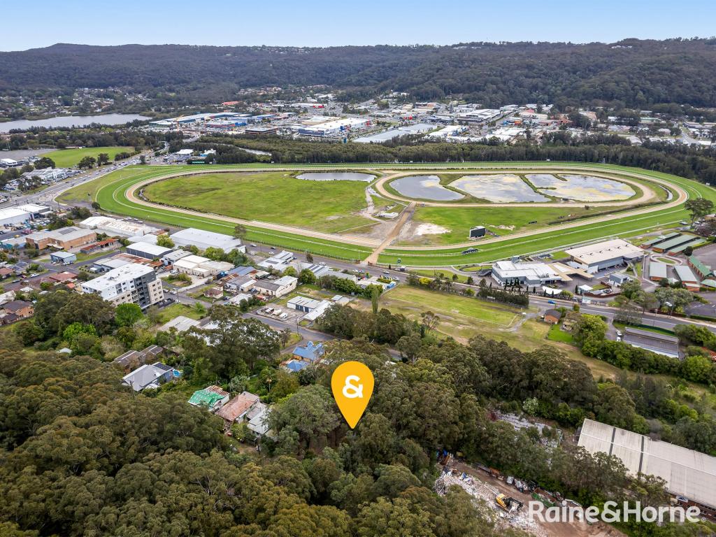 50-52 HELY ST, WEST GOSFORD, NSW 2250