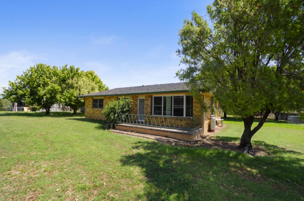 55 Recreation Rd, Willow Tree, NSW 2339