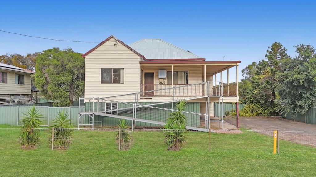 35 Hinds St, Narrabri, NSW 2390