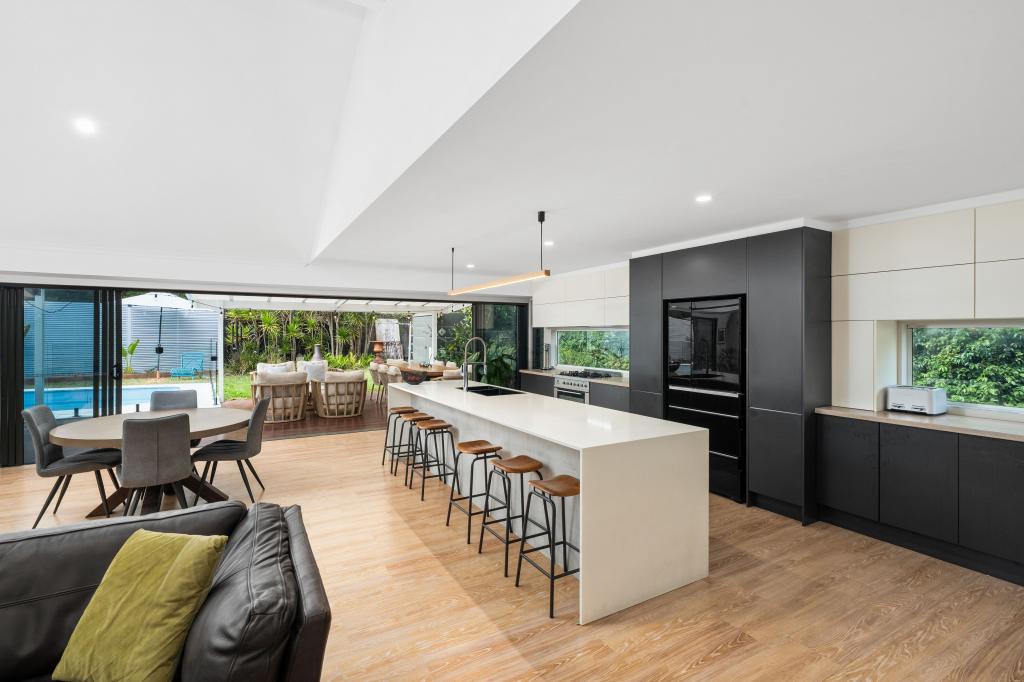 14 Hillside Rd, Avoca Beach, NSW 2251