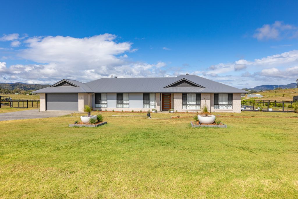 17 Caballo Way, Winya, QLD 4515