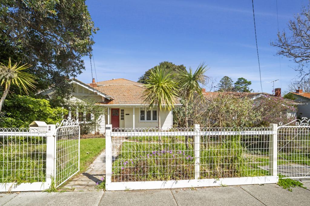 9 Imbros St, Hampton, VIC 3188
