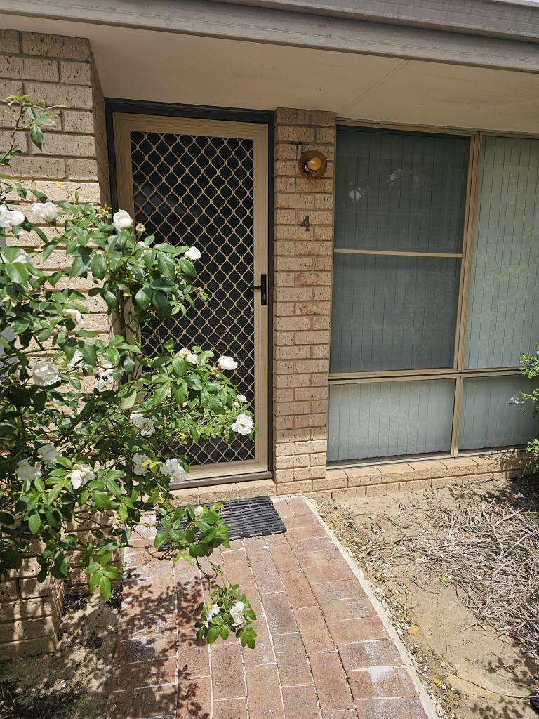 4/18 Holmesdale Rd, Woodbridge, WA 6056