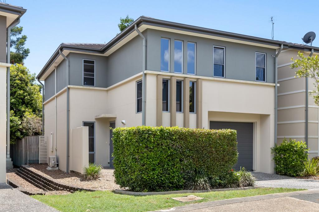 4/1 Belongil St, Pacific Pines, QLD 4211