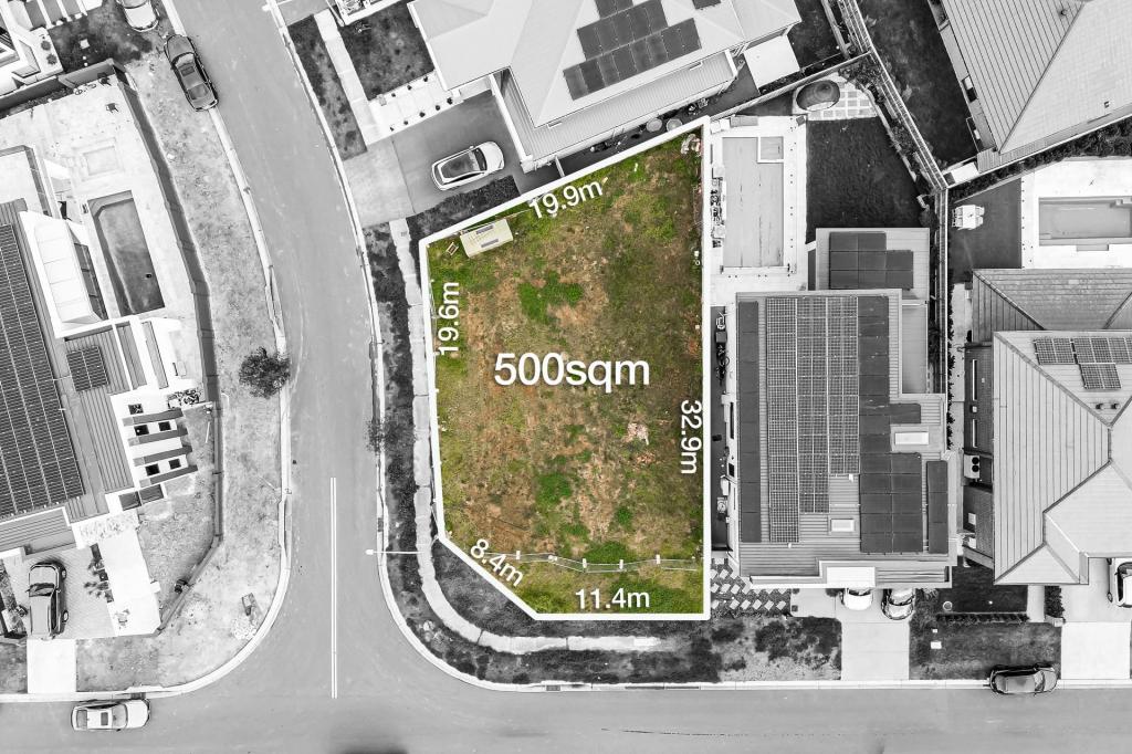 112 Rosedale Cct, Carnes Hill, NSW 2171