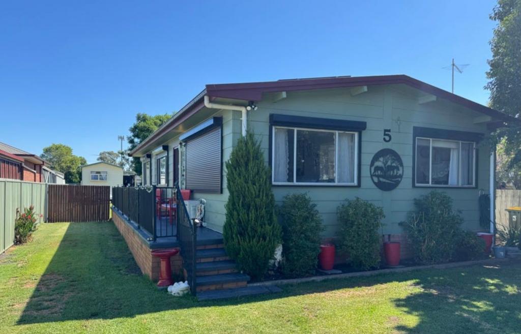 5 Dart St, Aberdeen, NSW 2336