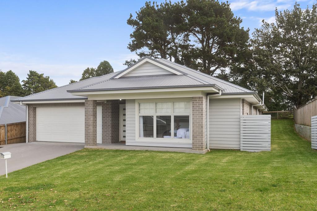 115 Darraby Dr, Moss Vale, NSW 2577