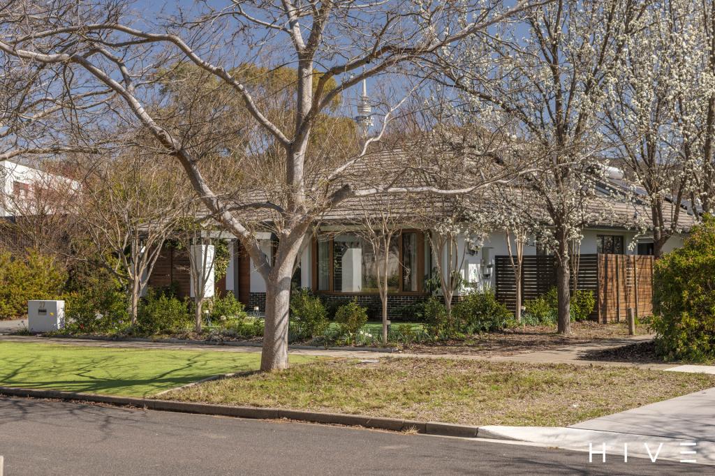 27 Hackett Gdns, Turner, ACT 2612