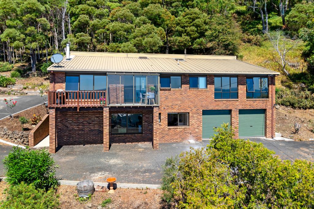 59 Bay St, Parklands, TAS 7320