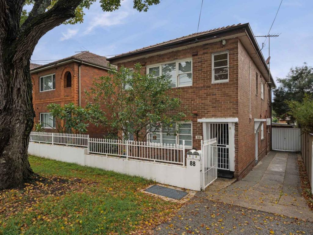 88 Canterbury Rd, Hurlstone Park, NSW 2193