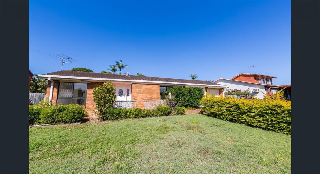 299 Winstanley St, Carindale, QLD 4152