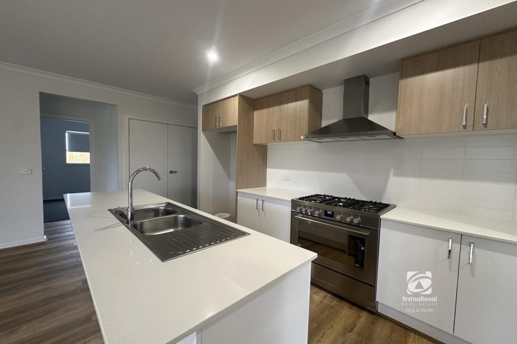 24 Silvertop St, Lucknow, VIC 3875