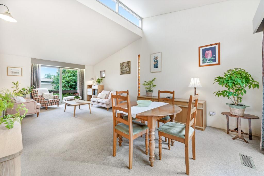 7 Genoa Ct, Mount Waverley, VIC 3149