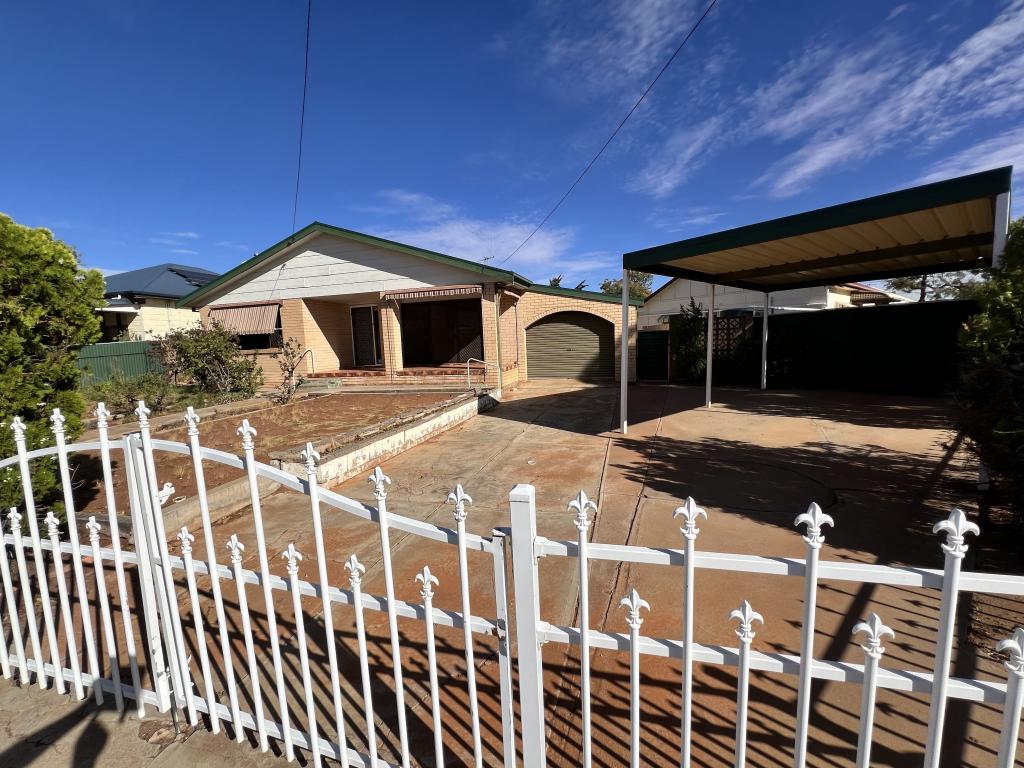 684 LANE ST, BROKEN HILL, NSW 2880