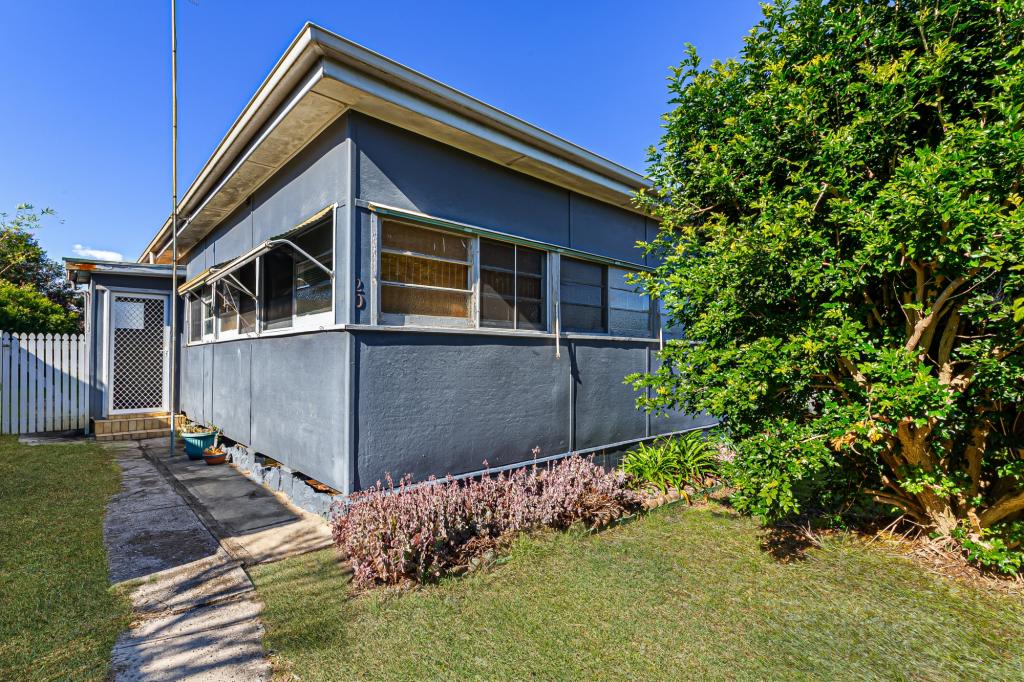 20 Coolabah St, Ettalong Beach, NSW 2257