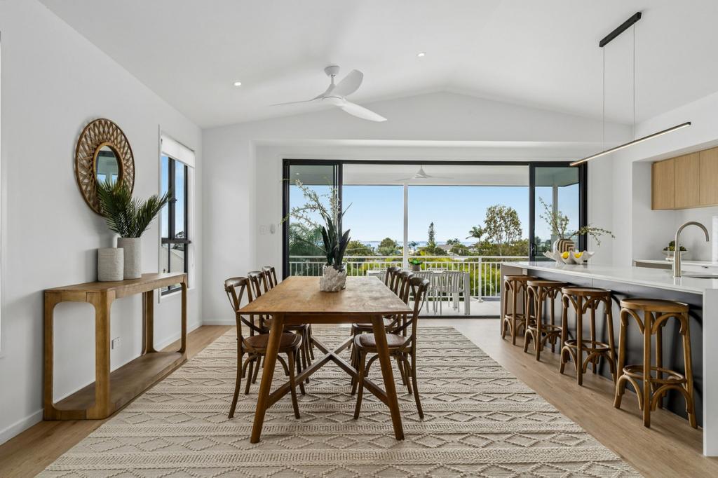 19 CLAREMONT ST, BIRKDALE, QLD 4159