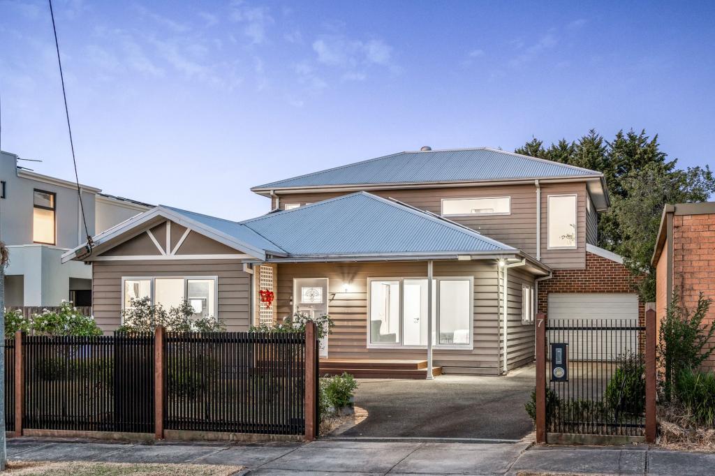7 Brazeel St, Blackburn South, VIC 3130