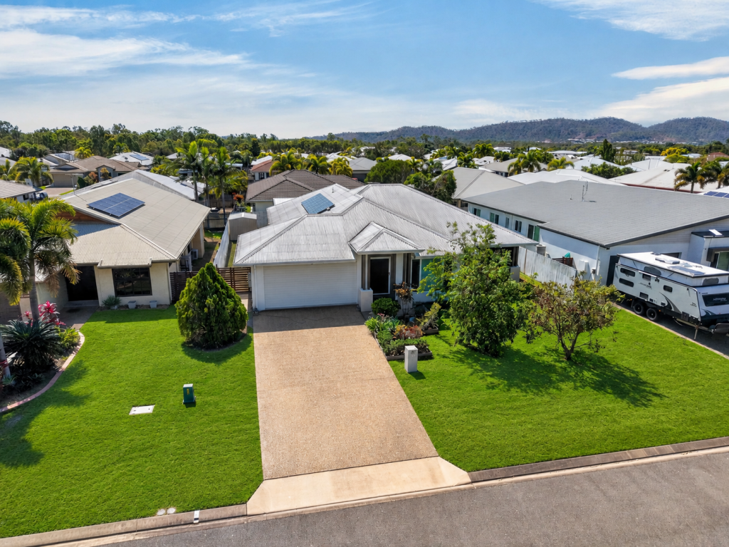 53 GUILFOYLE CCT, KIRWAN, QLD 4817