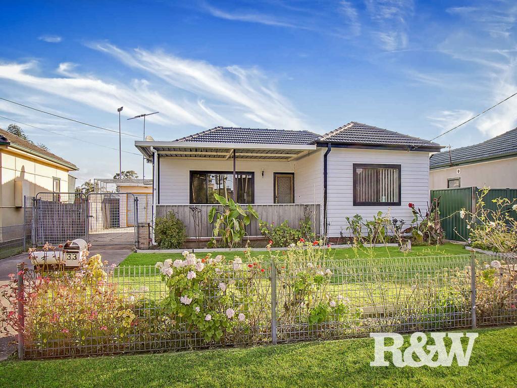 33 Catherine Cres, Rooty Hill, NSW 2766