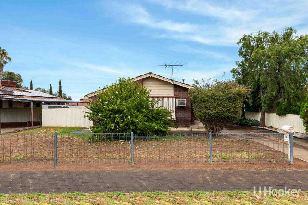 19 Dimboola Ct, Craigmore, SA 5114
