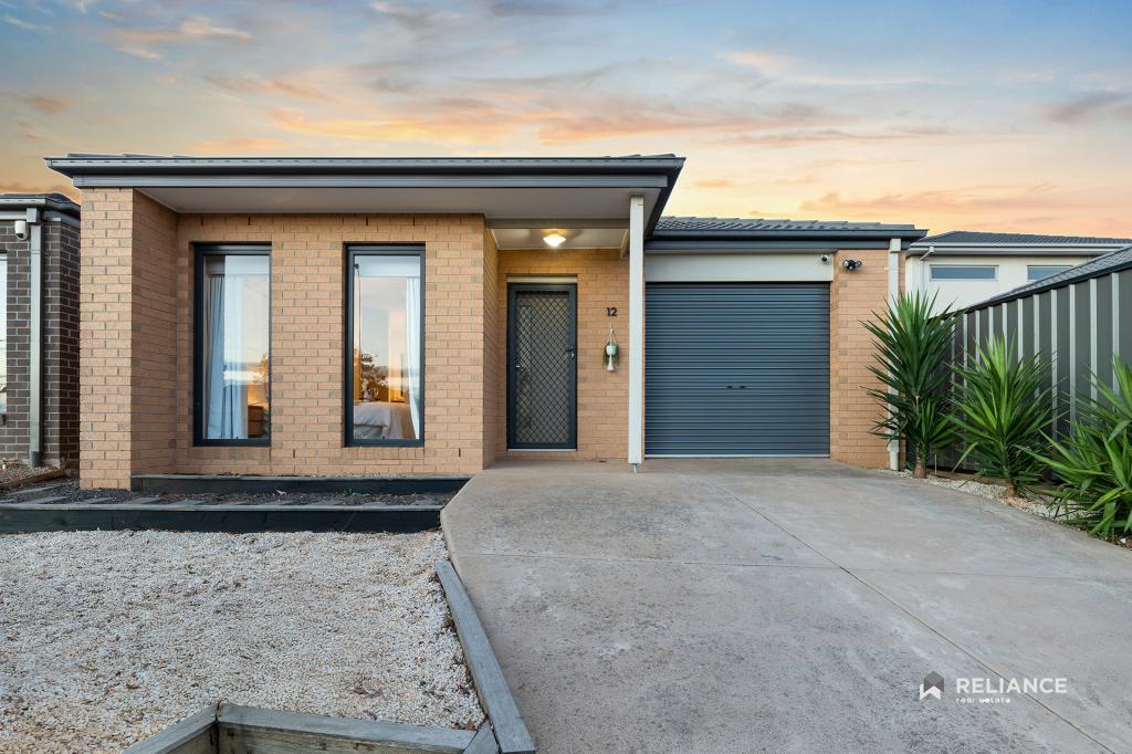 12 Obsidian Ave, Tarneit, VIC 3029