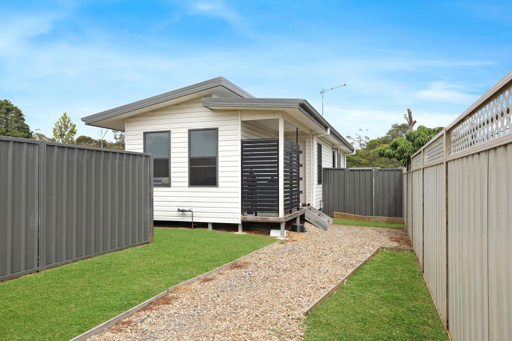 15A ELLA ST, HILL TOP, NSW 2575