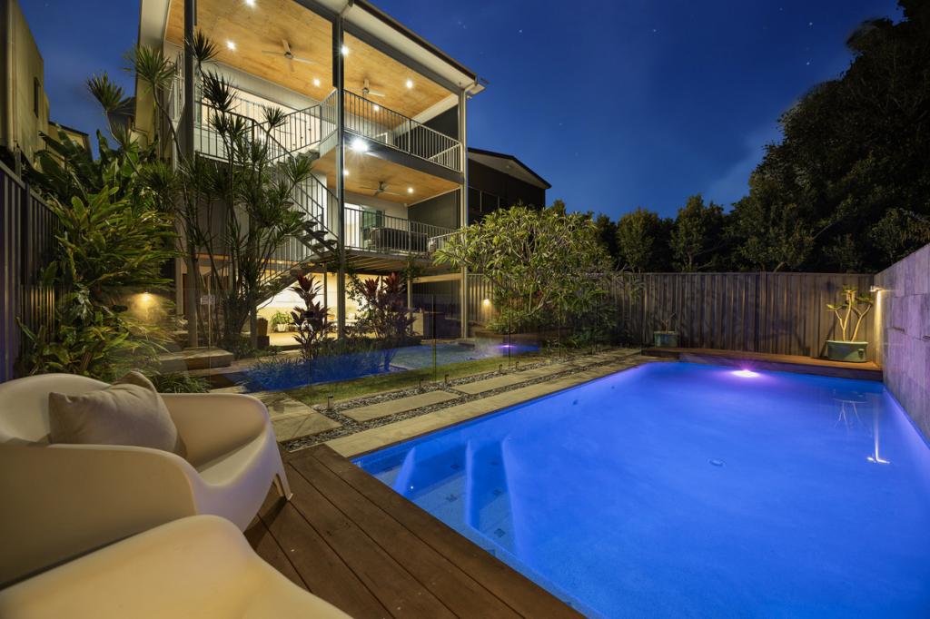 77 Effingham St, Tarragindi, QLD 4121