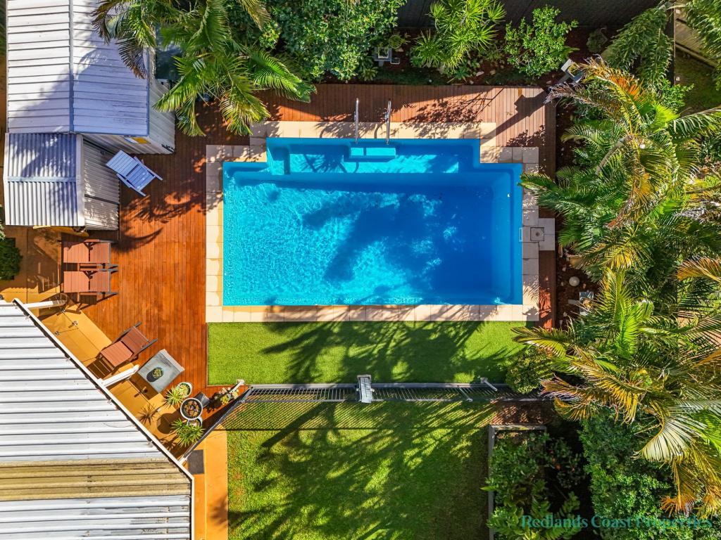 16 Adrian St, Victoria Point, QLD 4165