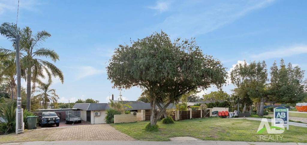 23 NOLYANG CRES, WANNEROO, WA 6065