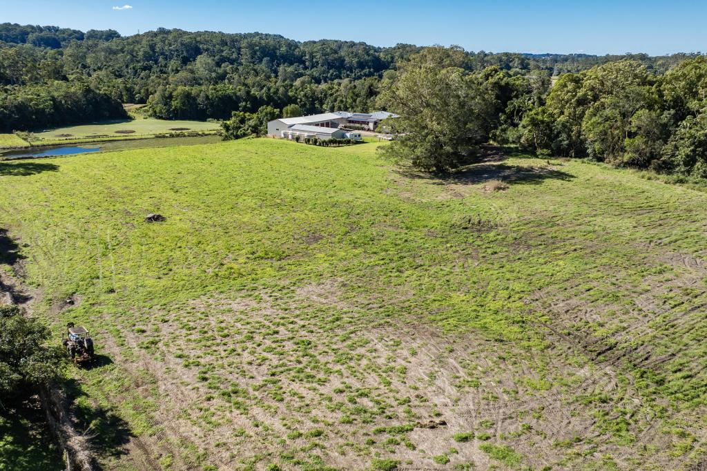 414 Blackall Range Rd, West Woombye, QLD 4559