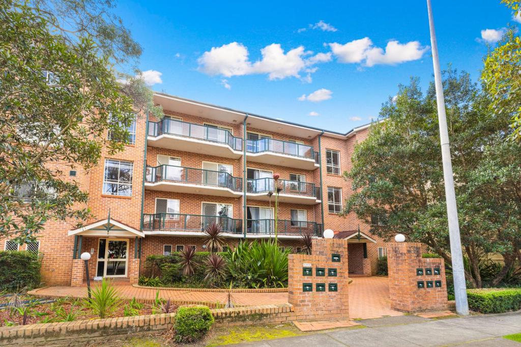 8/53 Bridge St, Epping, NSW 2121