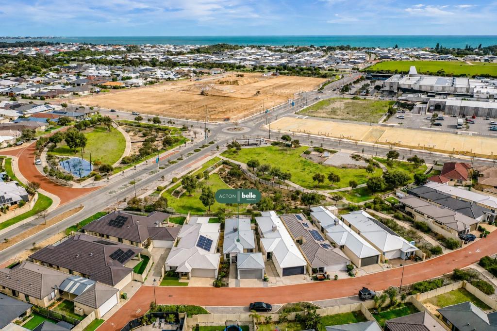 15 Benalla Way, Lakelands, WA 6180