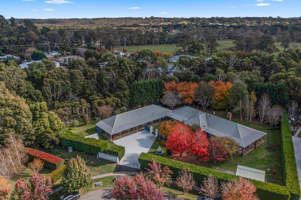 6 Larkin Cl, Bundanoon, NSW 2578