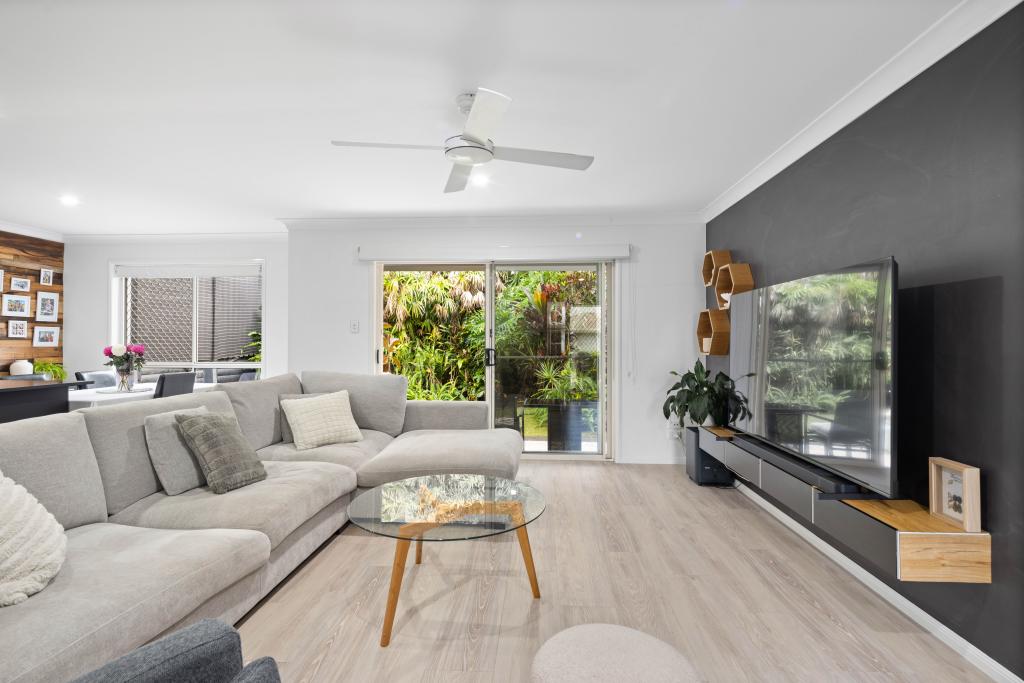 16/1-3 Carnarvon Ct, Oxenford, QLD 4210