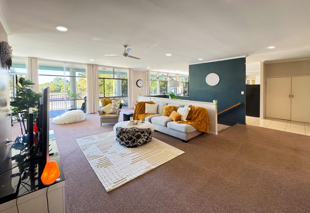8/63 Sylvan Dr, Moore Park Beach, QLD 4670