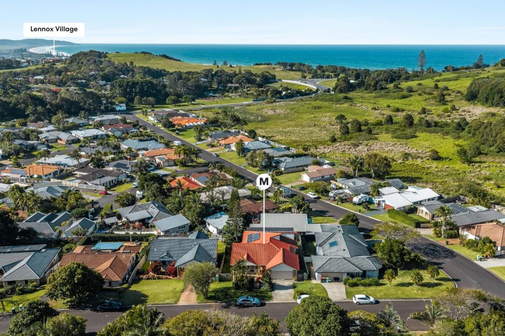 8 Meadows Dr, Lennox Head, NSW 2478