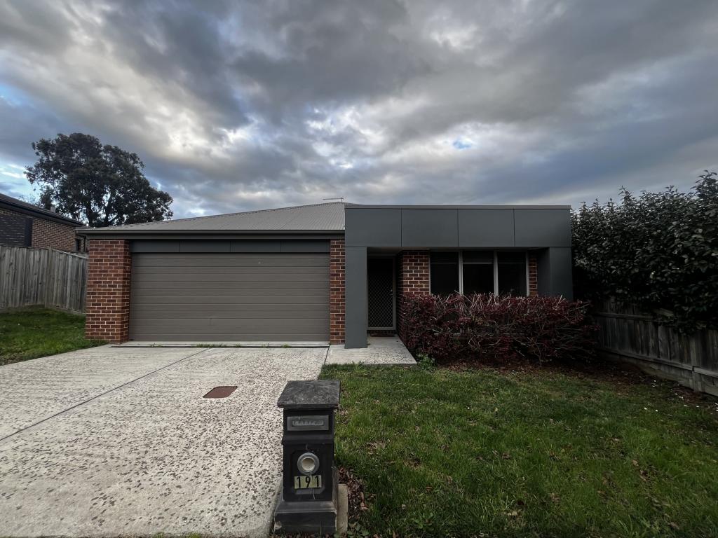 191 Twin Ranges Dr, Warragul, VIC 3820